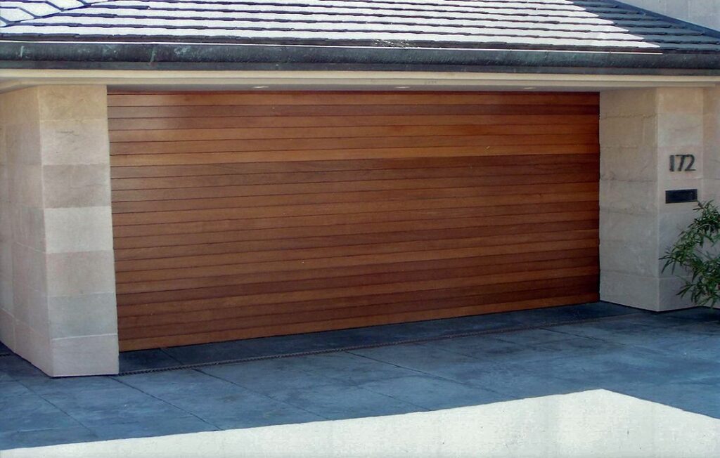 How to Know if Your Overhead Garage Door Needs a Garage Door Repair Service?